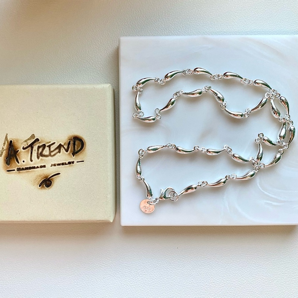 Sterling Silver Sculpted Link Necklace - Polished Silver